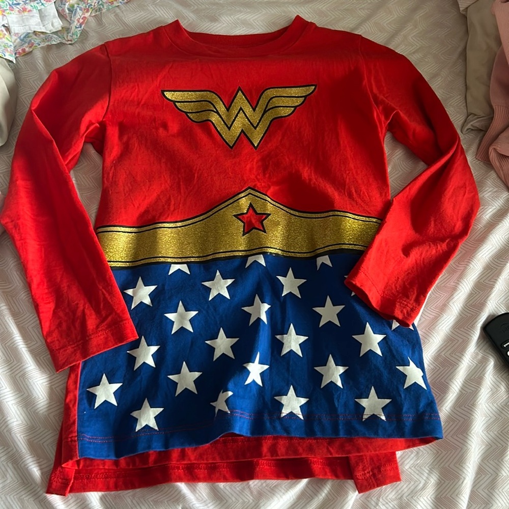 Baby Boom Girls Wonder Woman Shirt with Removable Cape - 8